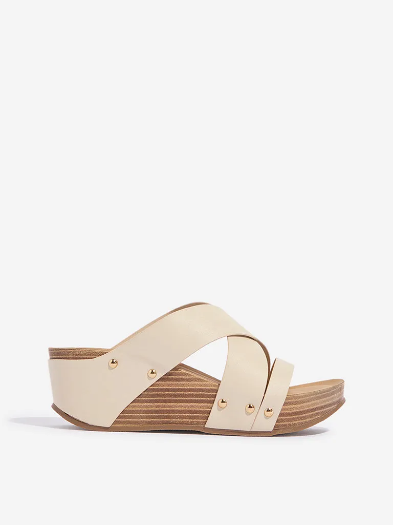 LUNA BLU Beige Criss-Cross Wedge-Heel Sandals