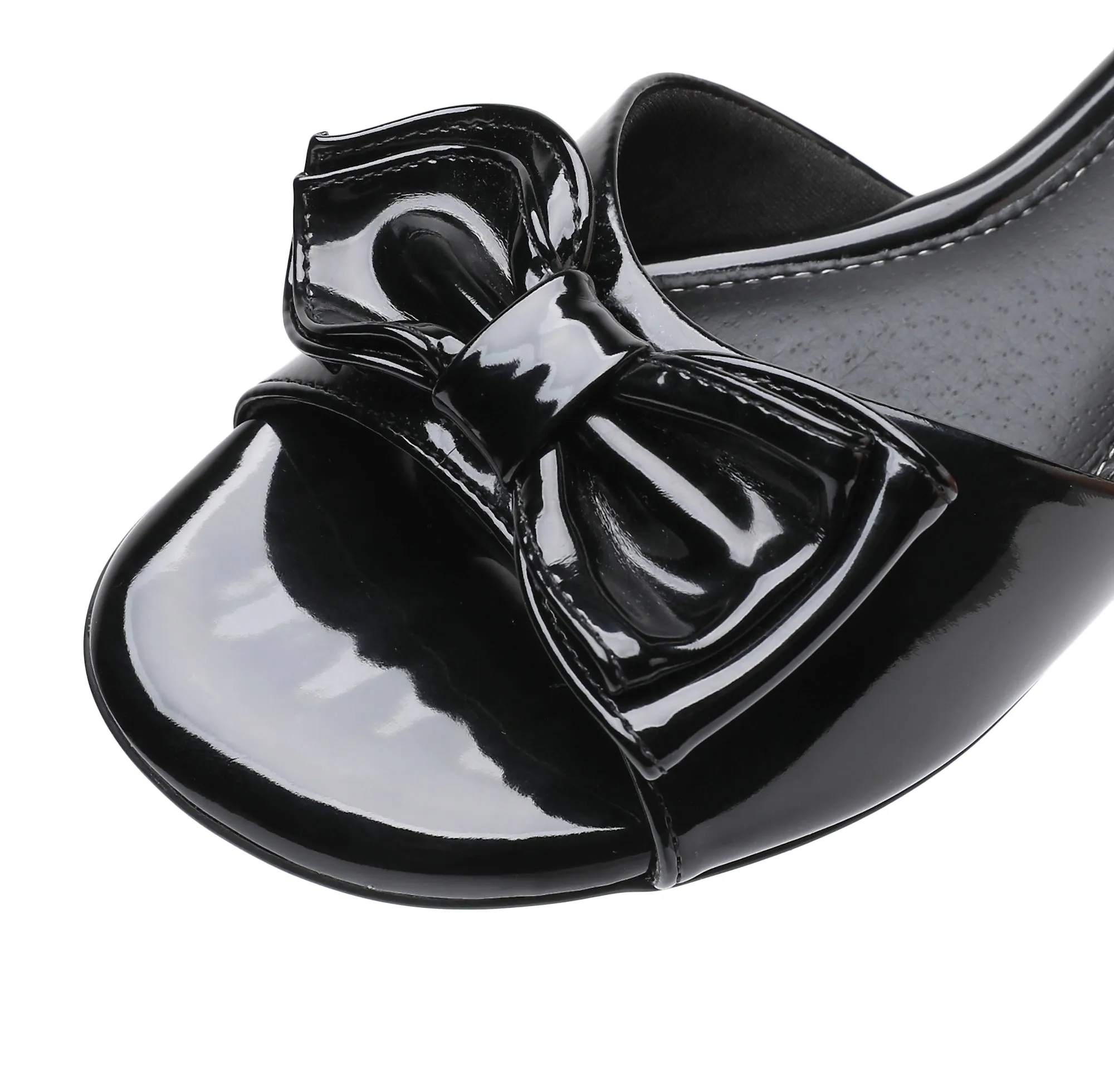 "Stay Stylish and Secure: Piccadilly Black Women's Summer Slide Sandals" (558.007)