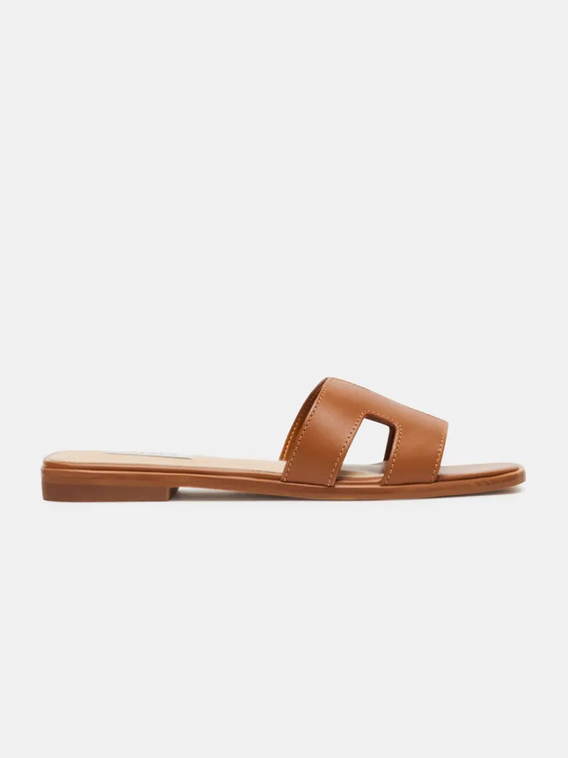 Steve Madden Hadyn Flat Sandal - Cognac Leather