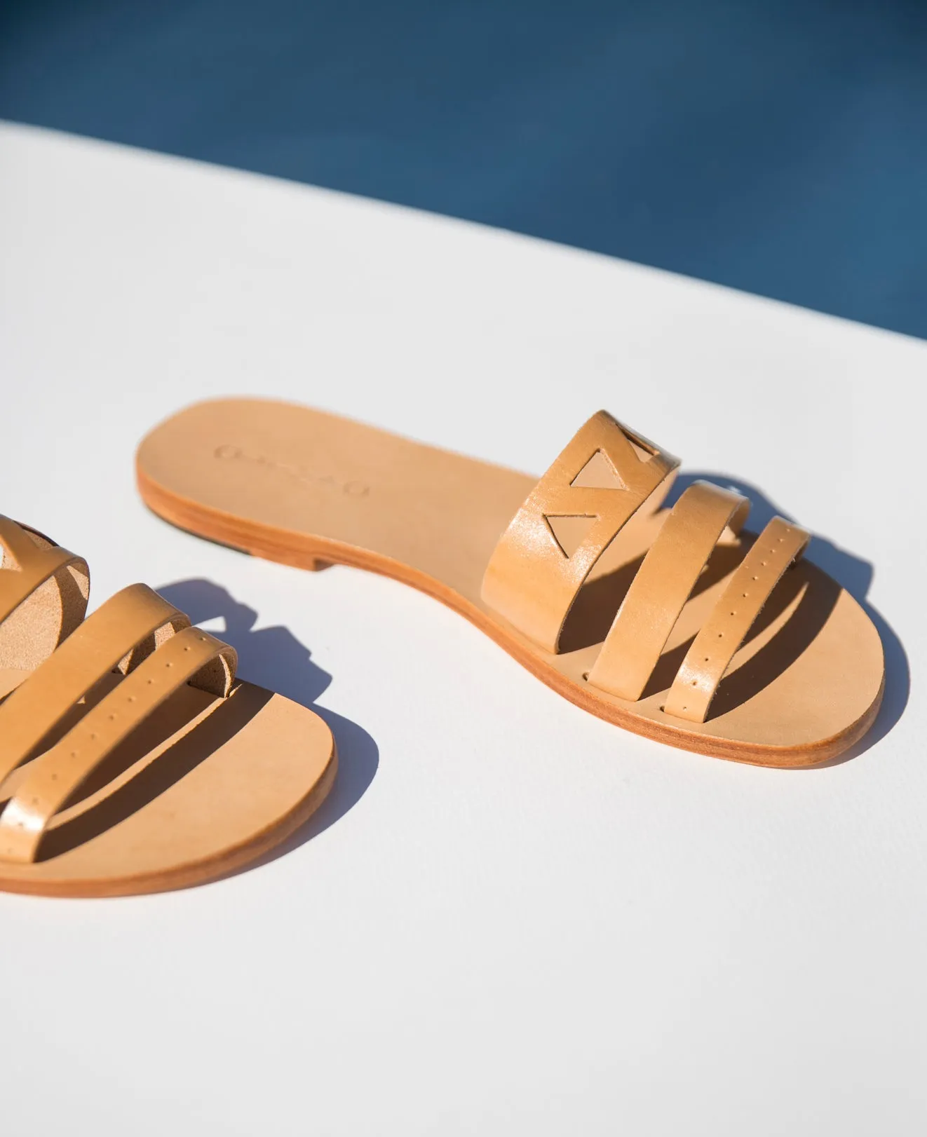 Zoe | Leather Slides